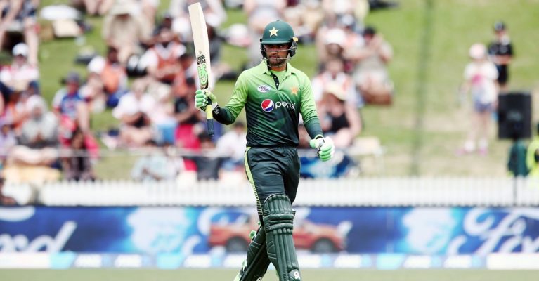 پاکستان بمقابلہ نیوزی لینڈ چوتھا ون ڈے، پاکستان نے جیت کے لیئے 263 کا رنز کا ہدف دے دیا