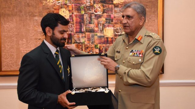 hafeez-army-chief-general-bajwa-pakistan-cricket